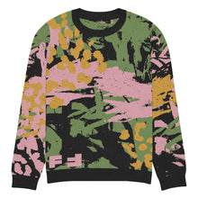 Load image into Gallery viewer, [ Scribbled Safari ] Knitted crew neck sweater
